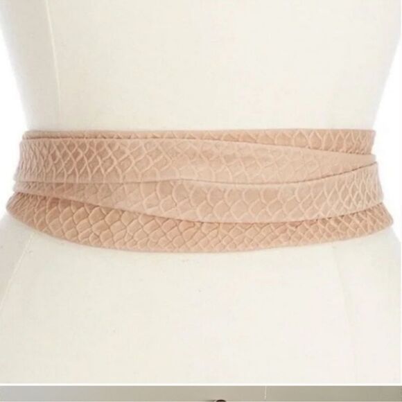 ADA Collection, Taupe Python Leather Wrap Statement Belt one size - Picture 2 of 3